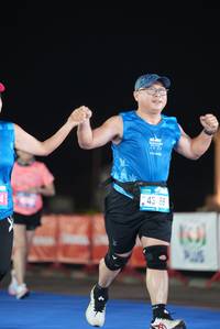 BIB: 1071
                            <button type="button" onclick="openModal(19777620)" class="btn btn-primary btn-sm float-right btn-popup" data-toggle="modal" data-target=".modal-high-quality">
                        <i class="fas fa-shopping-cart"></i> Add to Cart
                    </button>
                                            <button type="button" onclick="isThisMe(19777620, true)" class="btn btn-success btn-sm float-right btn-popup btn-isme hidden" data-toggle="tooltip" data-placement="bottom" title="นี่คือรูปของคุณใช่ไหม คลิกที่นี่เพื่อเอาเข้าอัลบั้ม">
                        <i class="fas fa-plus"></i> Add to album
                    </button>
                    <button type="button" onclick="isThisMe(19777620, false)" class="btn btn-warning btn-sm float-right btn-popup btn-isnotme hidden">
                        <i class="fas fa-ban"></i> Remove from album
                    </button>